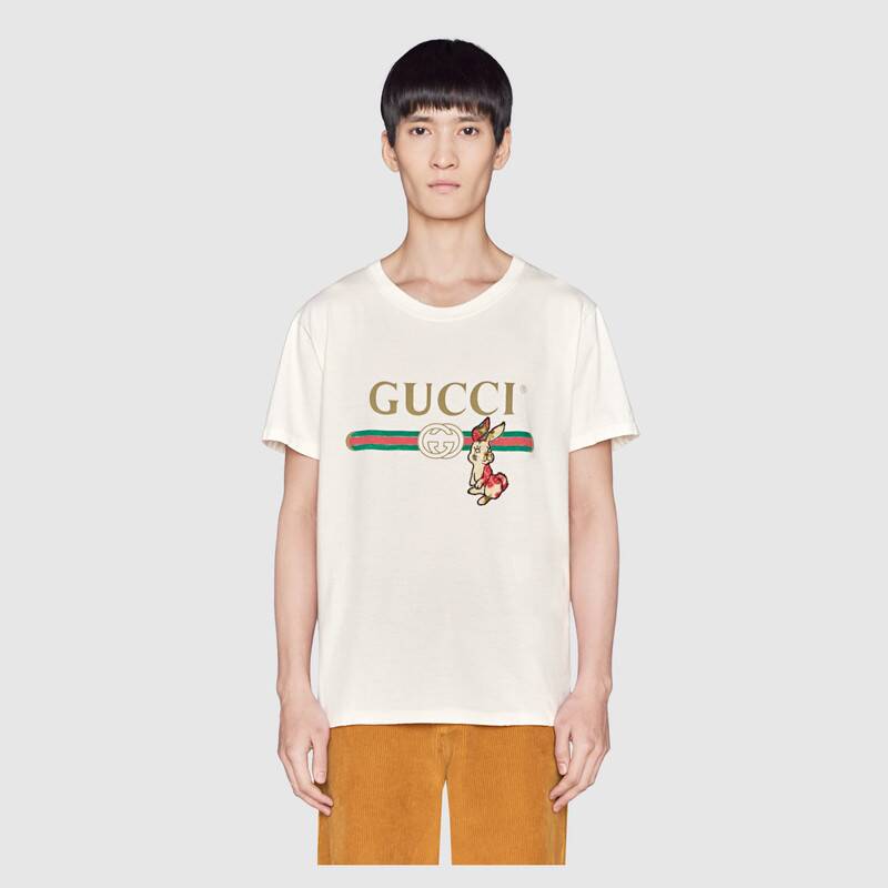 G*u*i men oversize t-shirt with G*u*i logo and rabbit-beige