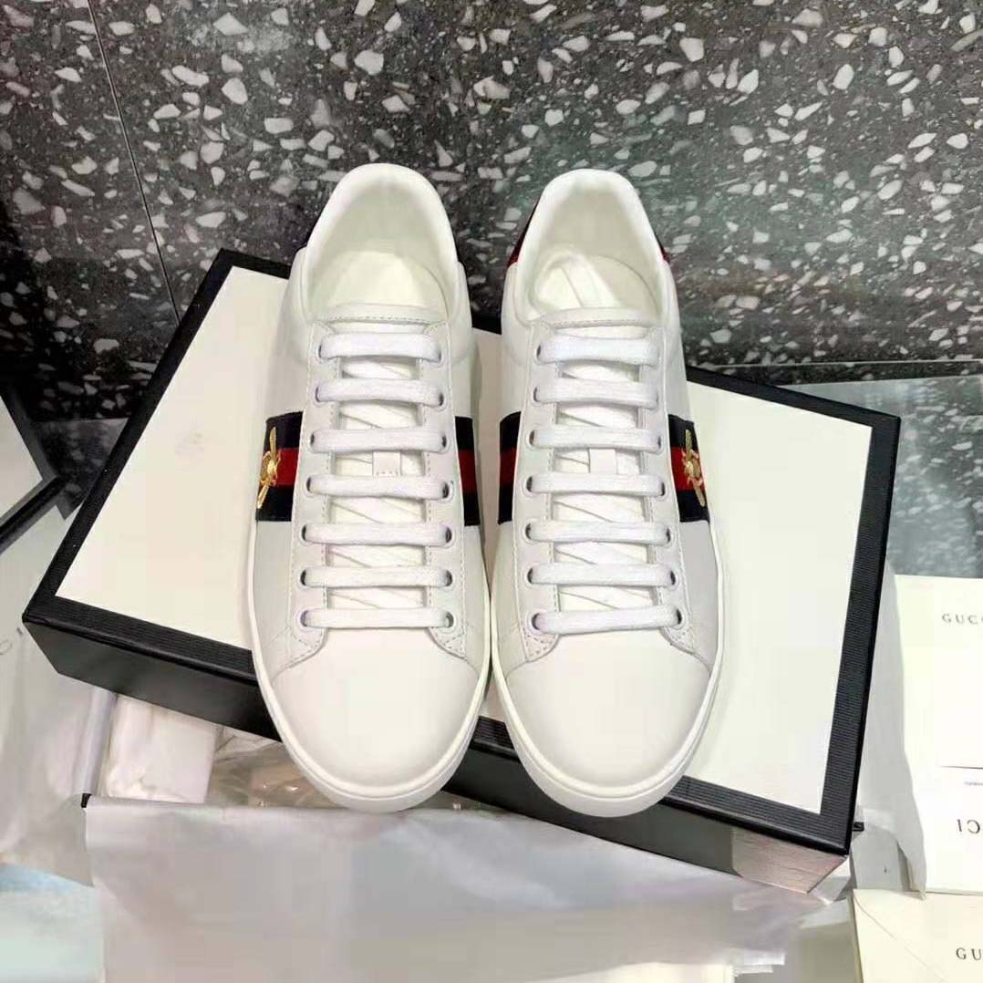 G*u*i unisex ace embroidered sneaker with iconic gold embroidered bee-white