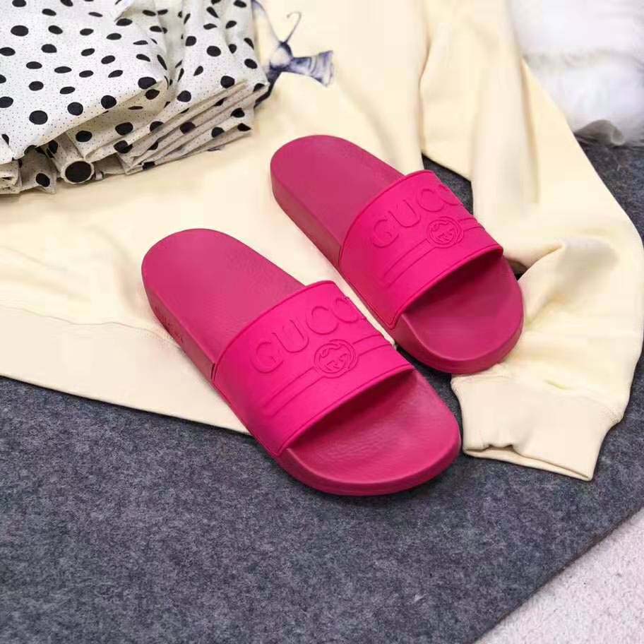 G*u*i unisex G*u*i logo rubber slide sandal-rose