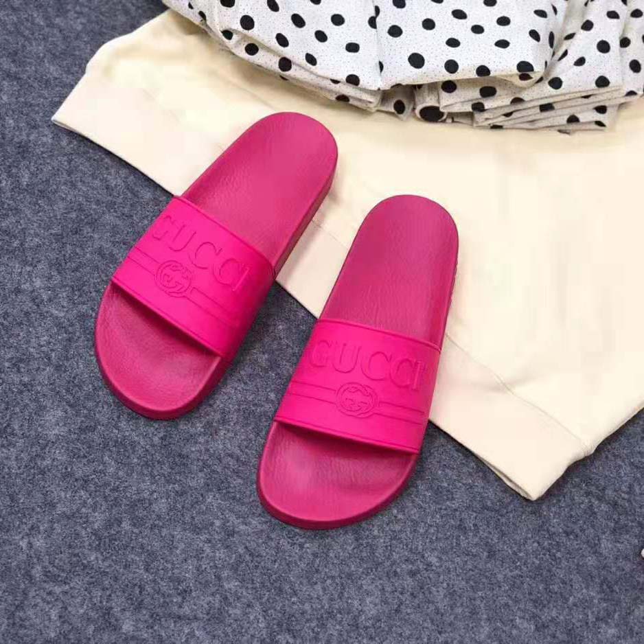 G*u*i unisex G*u*i logo rubber slide sandal-rose