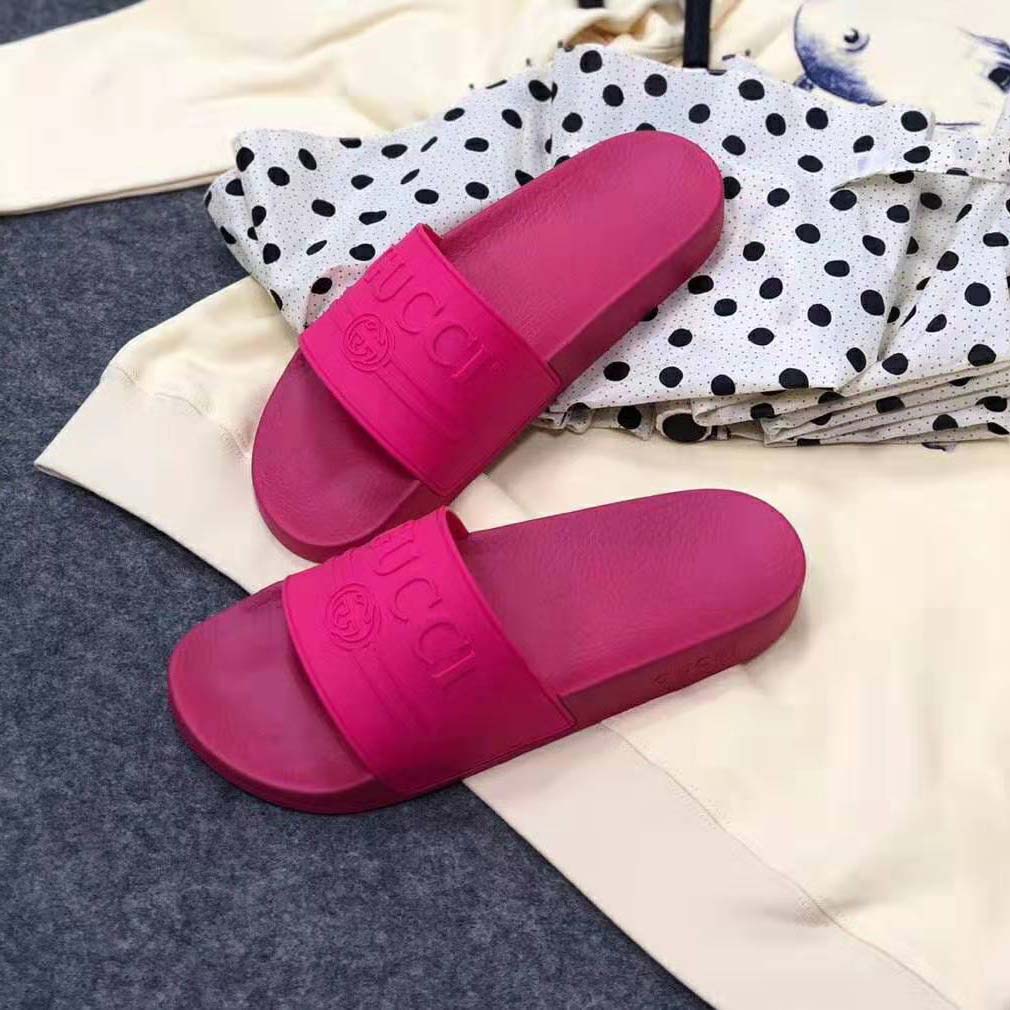 G*u*i unisex G*u*i logo rubber slide sandal-rose