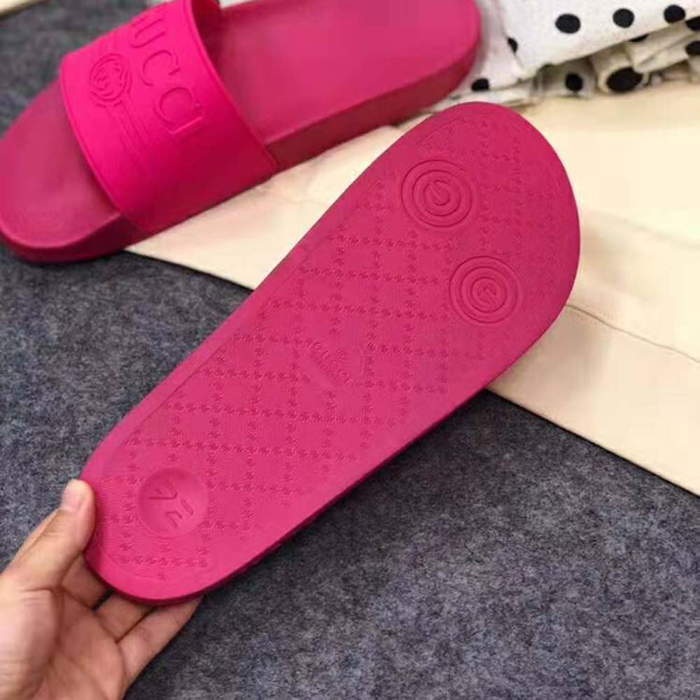 G*u*i unisex G*u*i logo rubber slide sandal-rose