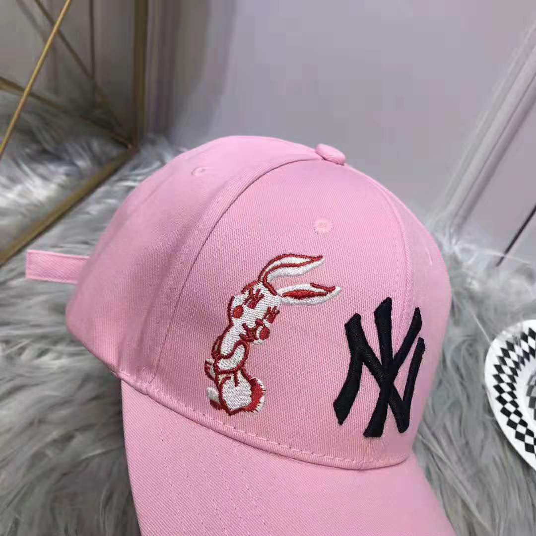 G*u*i women baseball cap with ny yankees patch-pink