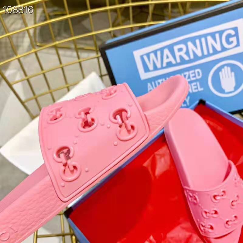 G*u*i women’s rubber gg slide sandal-pink