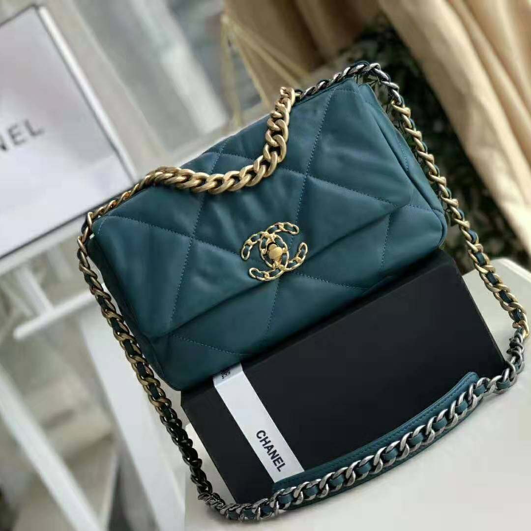Chanel Women 19 Large Flap Bag in Goatskin Leather-Blue
