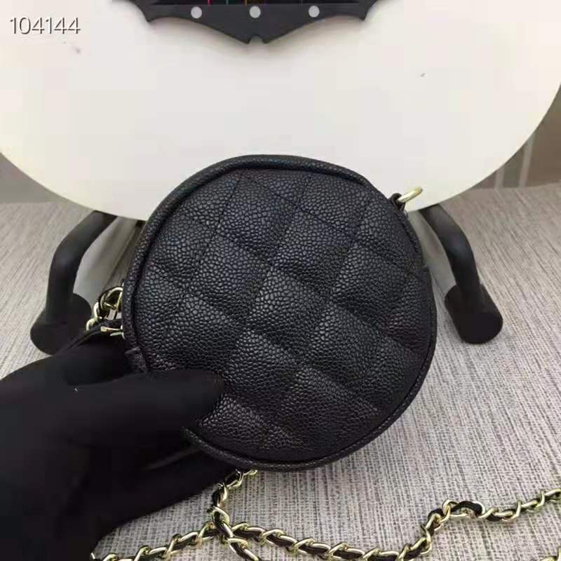 Chanel Women Classic Clutch with Chain in Grained Calfskin Leather-Black
