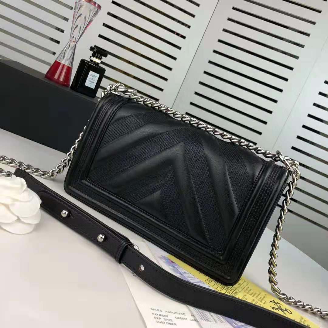 Chanel Women Flap Bag with Top Handle in Calfskin-Black