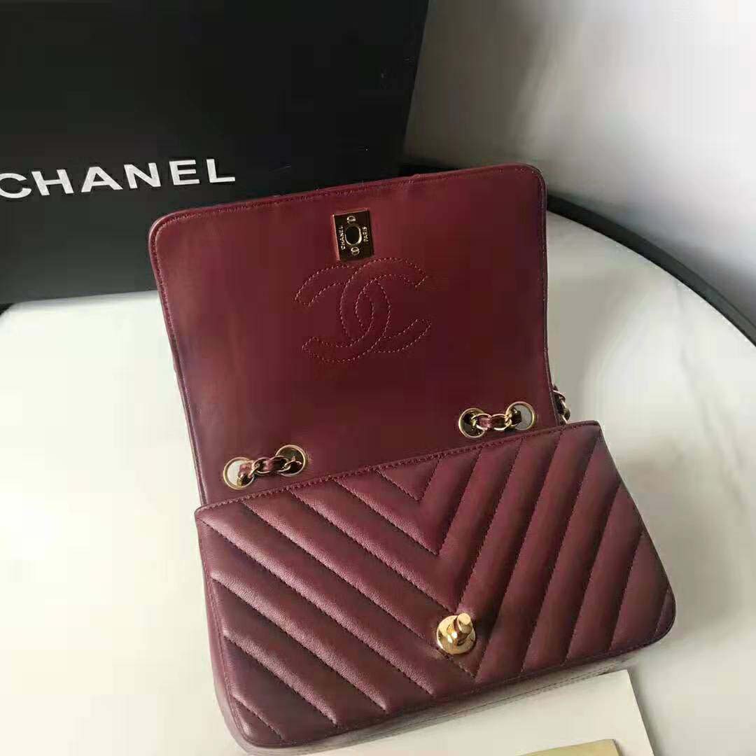 Chanel Women Mini Flap Bag in Calfskin Leather-Red