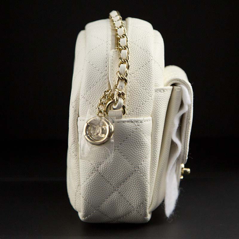 Chanel Women Vanity Case in Grained Calfskin Leather-White