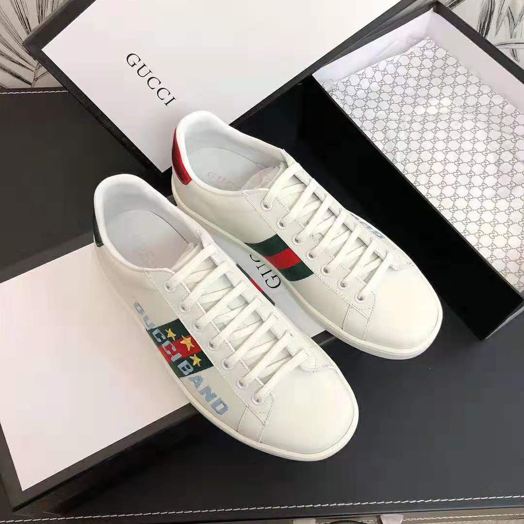 G*u*i unisex ace sneaker with G*u*i band-white
