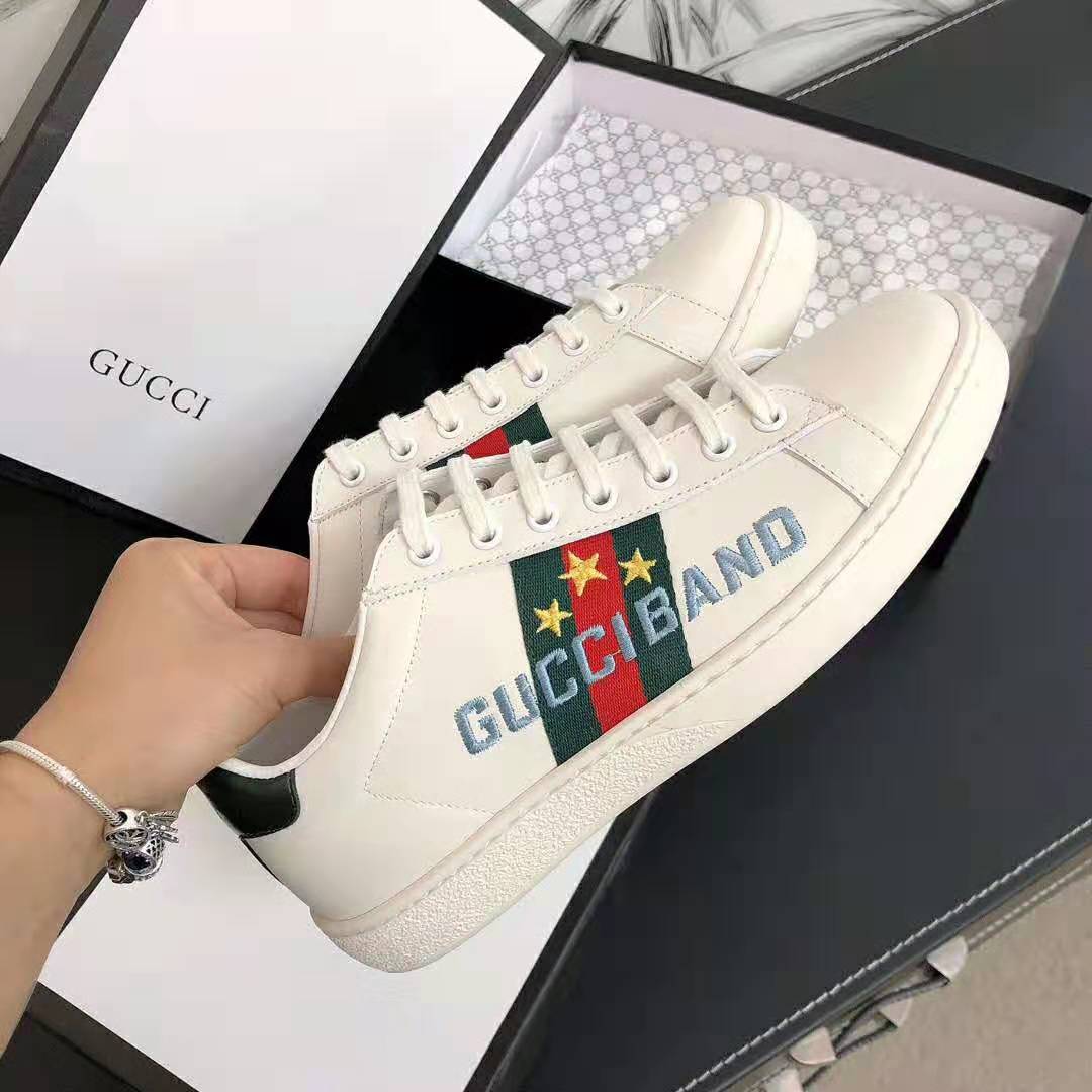 G*u*i unisex ace sneaker with G*u*i band-white