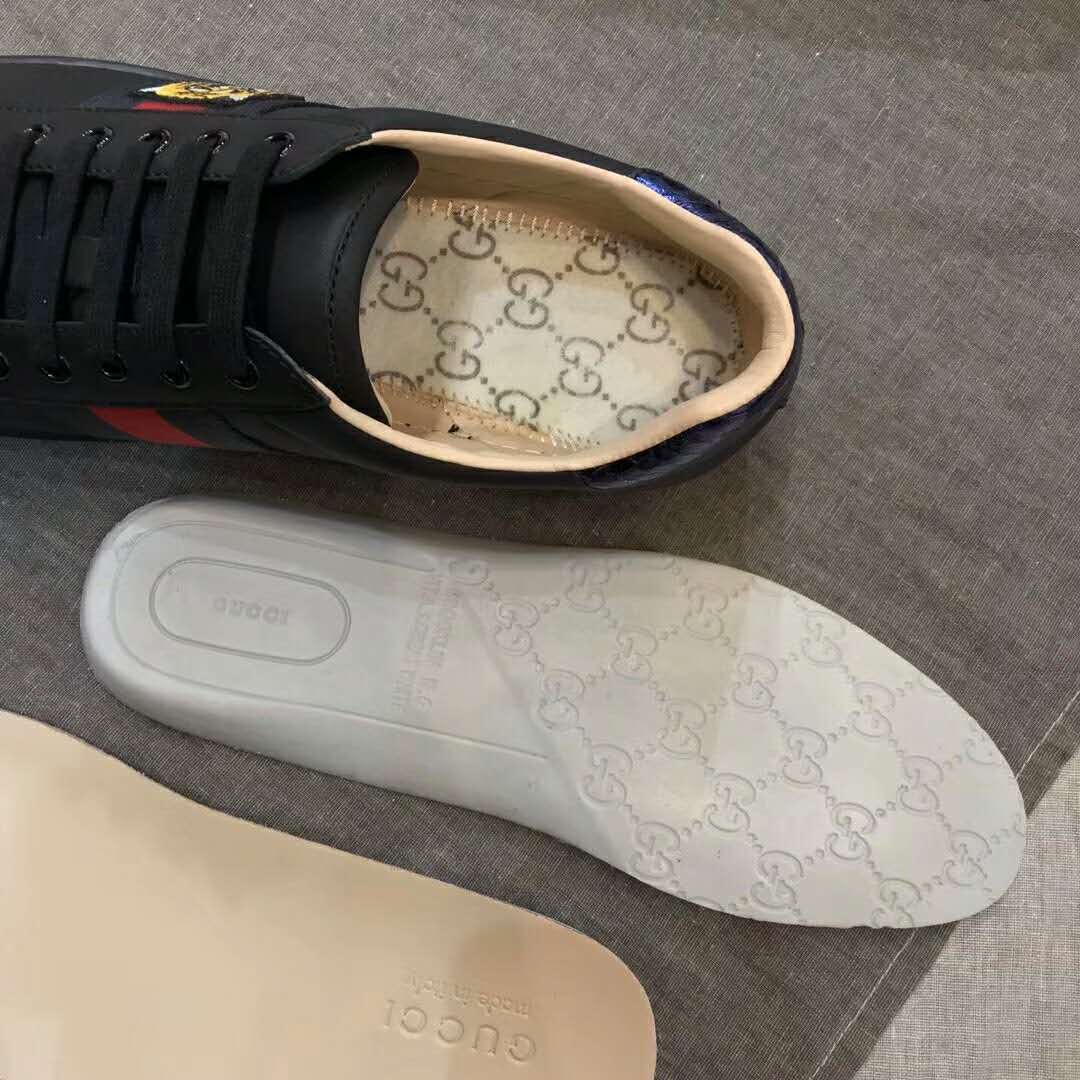 G*u*i men ace embroidered sneaker shoes with tiger web-black