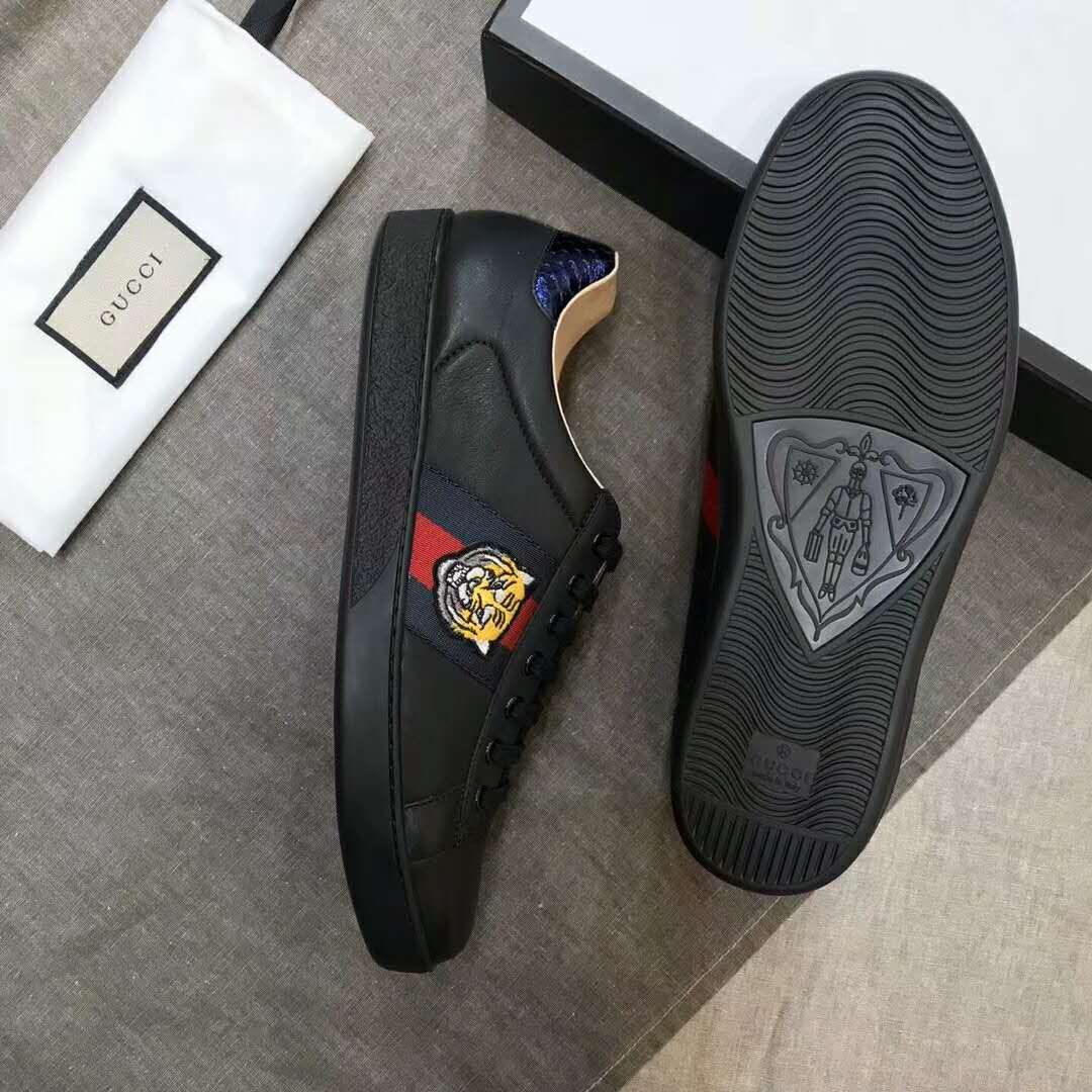 G*u*i men ace embroidered sneaker shoes with tiger web-black