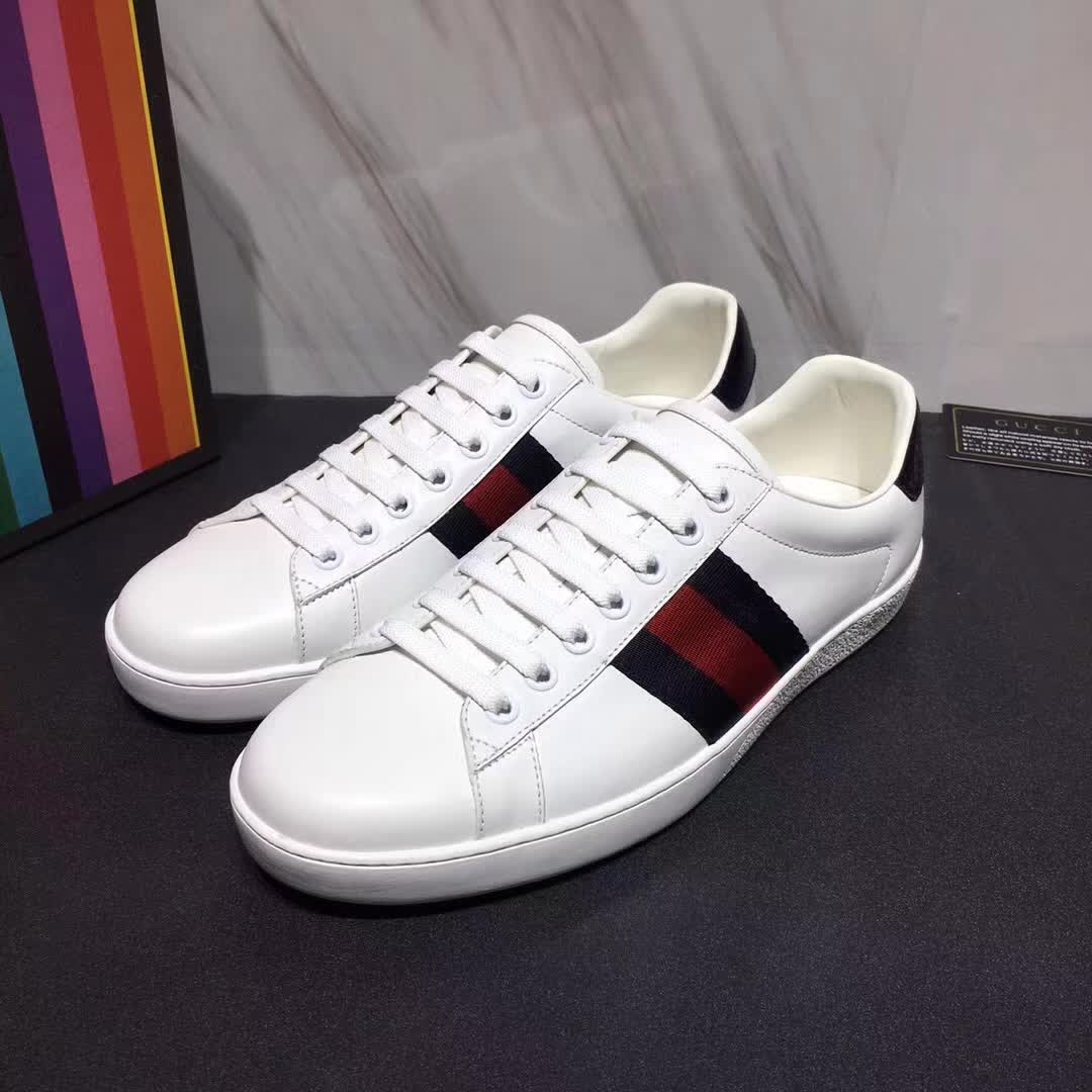 G*u*i men ace low-top sneaker shoes in leather with web-navy