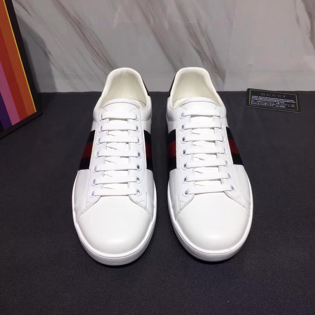 G*u*i men ace low-top sneaker shoes in leather with web-navy