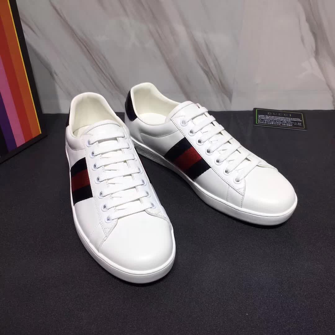G*u*i men ace low-top sneaker shoes in leather with web-navy