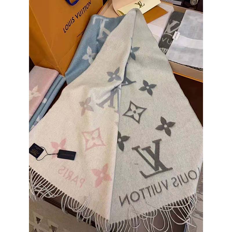 Louis Vuitton LV Women Reykjavik Gradient Cashmere Scarf with Iconic Monogram-Blue