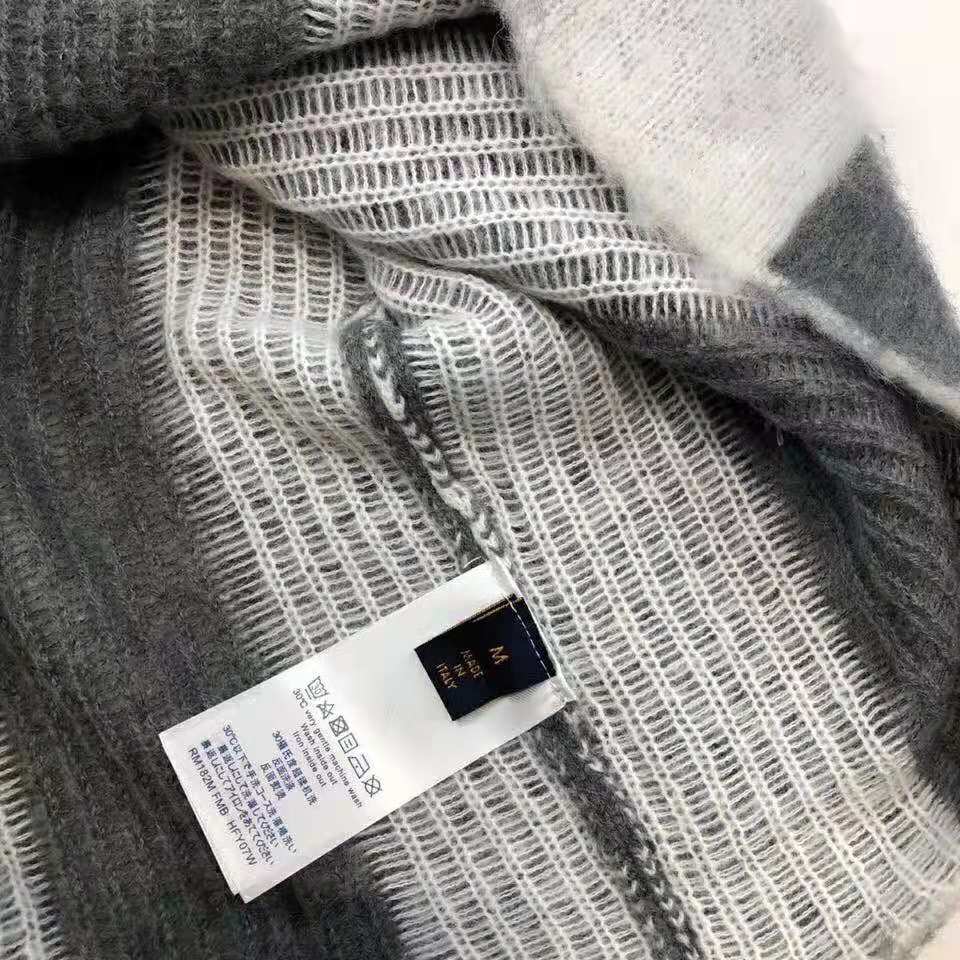 Louis Vuitton LV Women USA Flag Mohair Jacquard Crewneck Sweater-Grey
