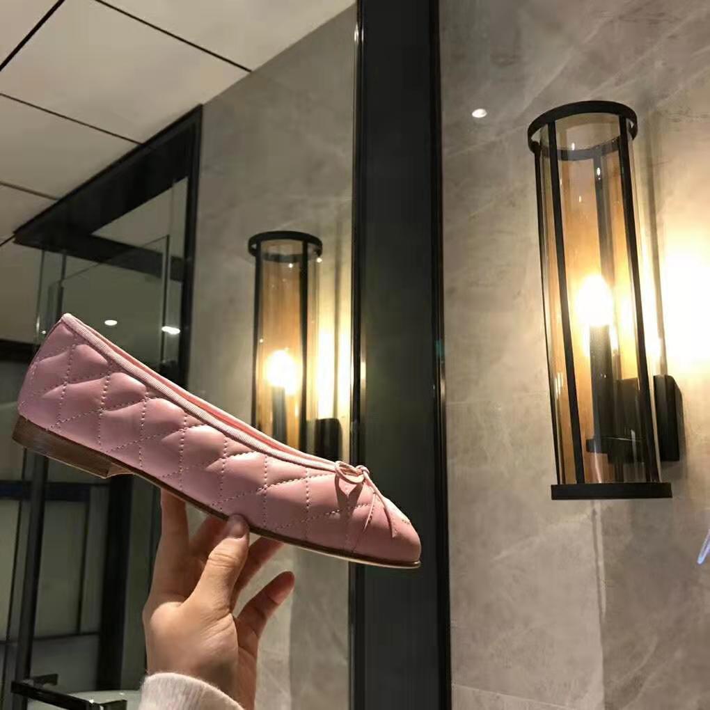 Chanel Women Ballerinas in Aged Calfskin Leather-Pink