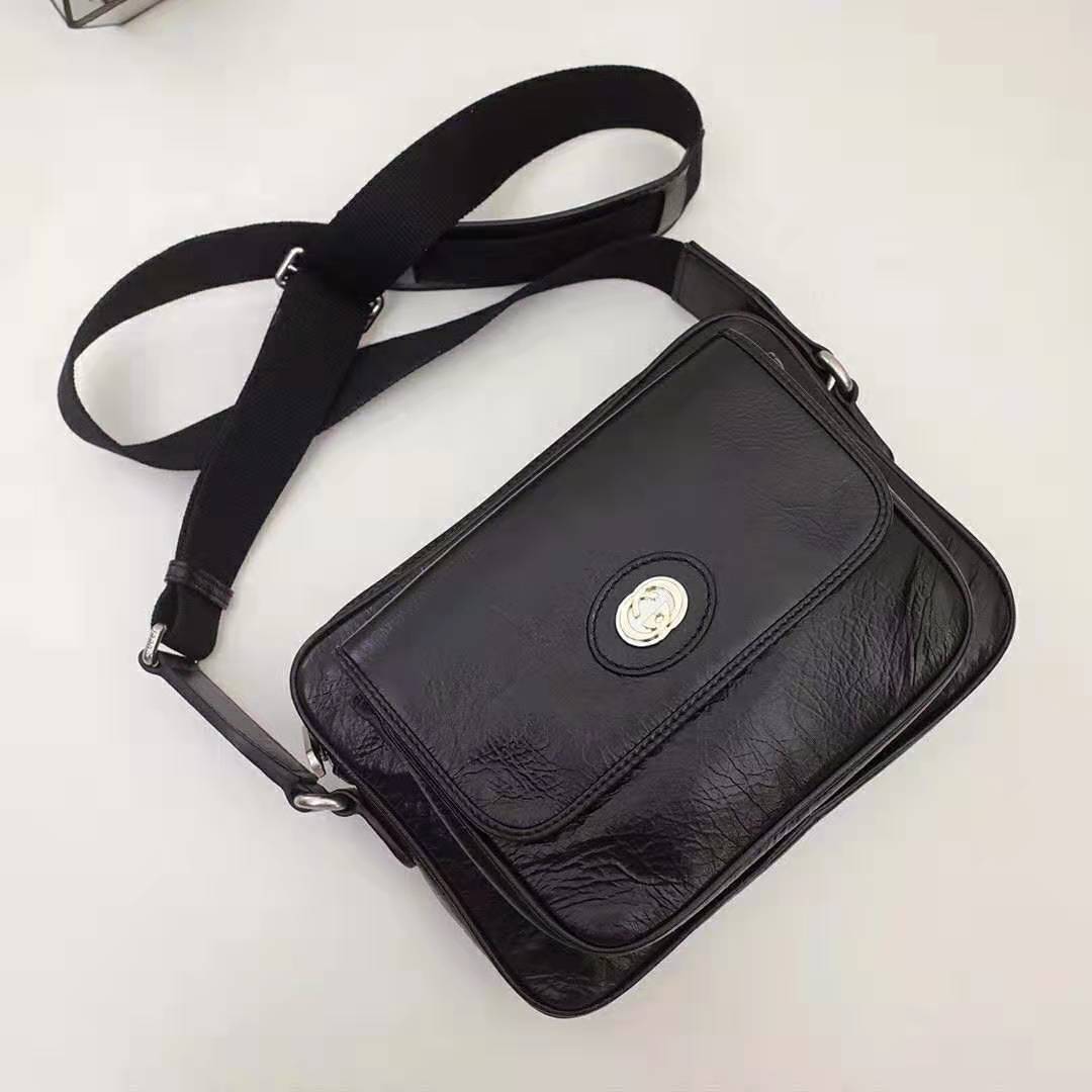 G*u*i gg men leather belt bag in black soft leather