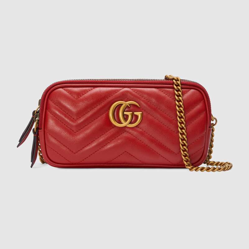 G*u*i gg women gg marmont mini chain bag in matelassé chevron leather
