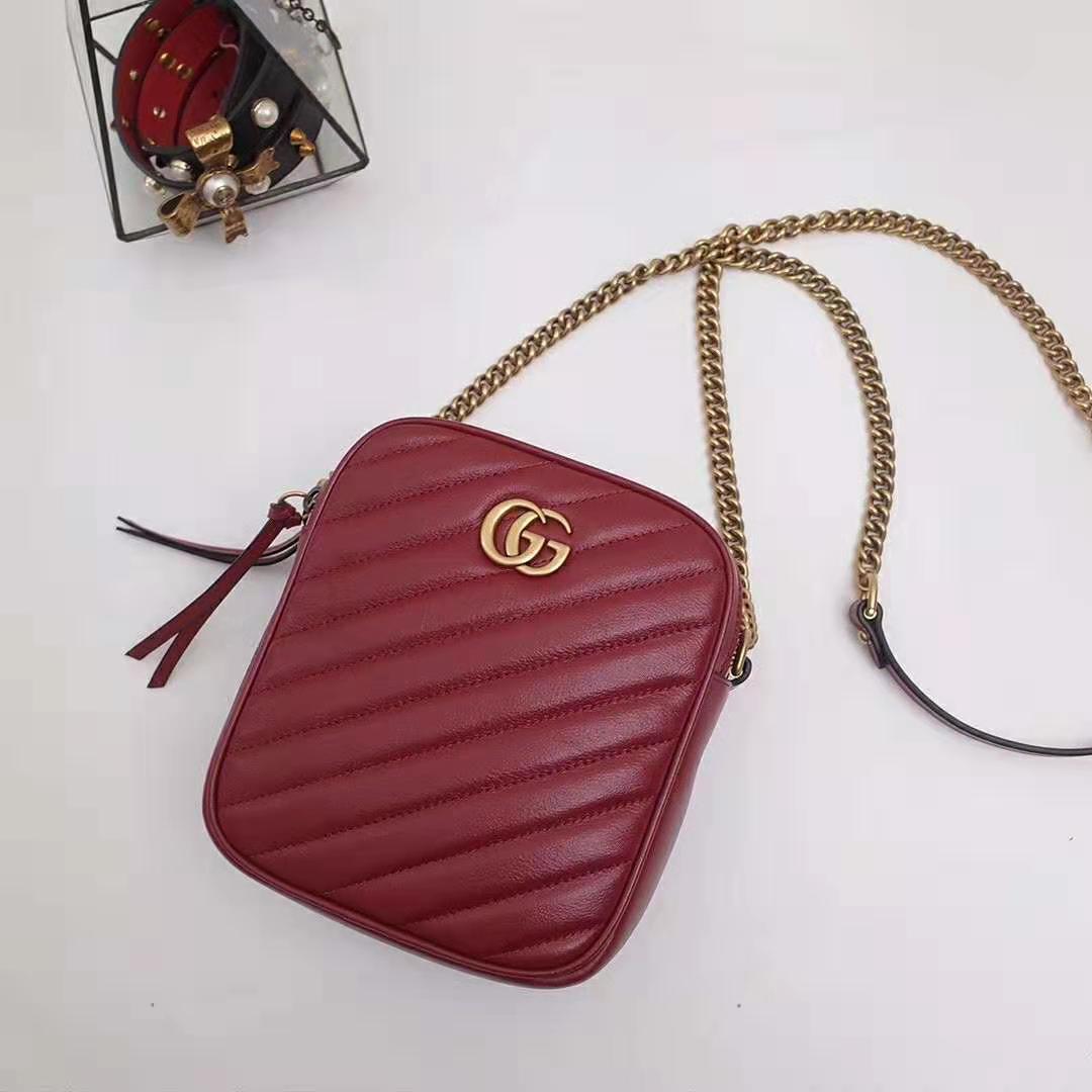 G*u*i gg women gg marmont mini shoulder bag in red matelassé leather