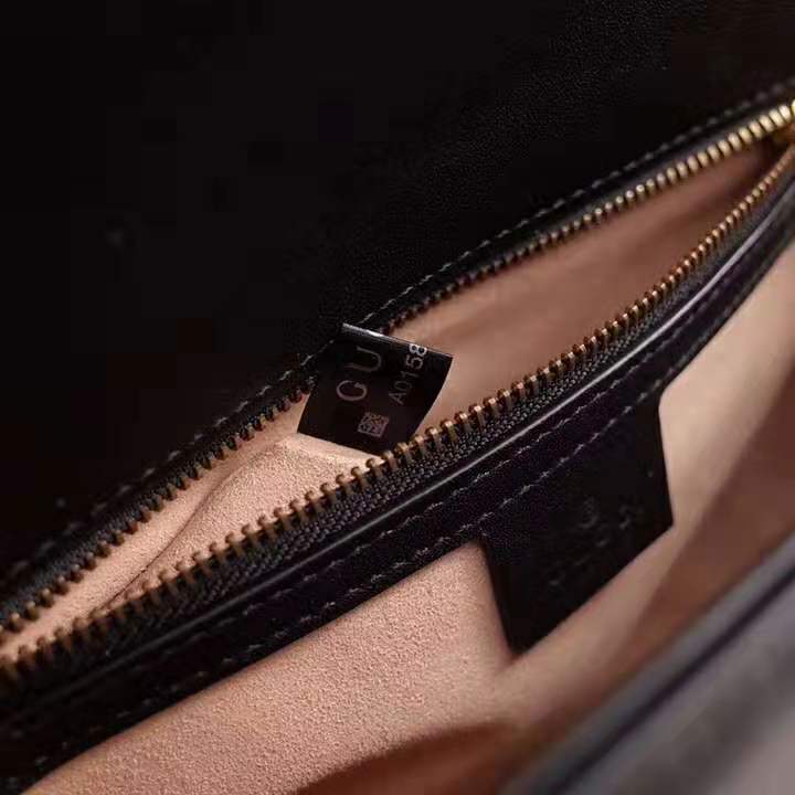 G*u*i gg women gg marmont small top handle bag in black matelassé chevron leather