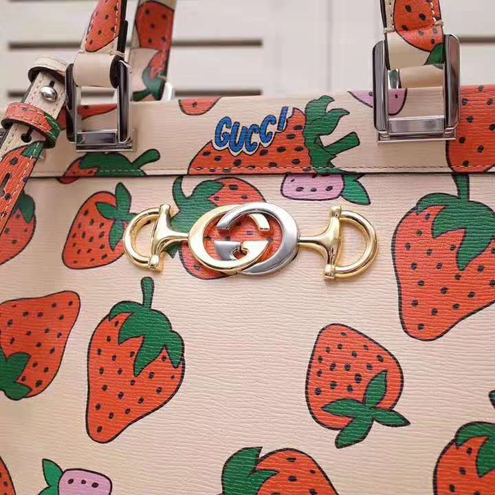 G*u*i gg women G*u*i zumi strawberry print medium top handle bag in G*u*i strawberry print ivory leather
