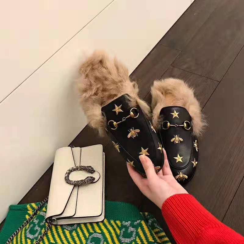 G*u*i unisex princetown embroidered leather slipper with bees and stars in lamb wool-black