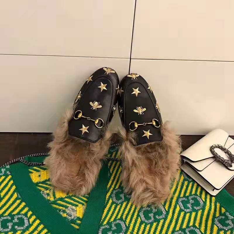 G*u*i unisex princetown embroidered leather slipper with bees and stars in lamb wool-black
