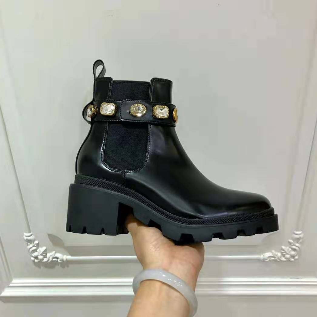 G*u*i women G*u*i leather ankle boot with belt in black leather 6 cm heel