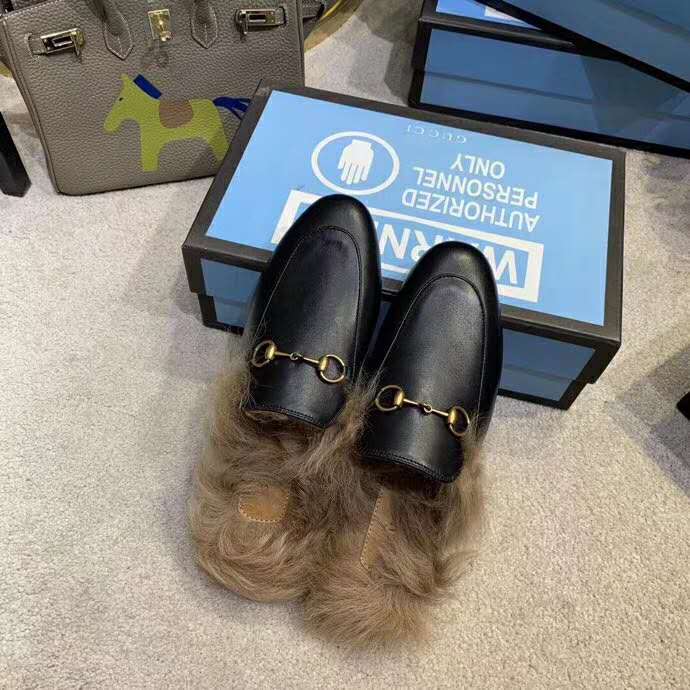 G*u*i women princetown leather slipper with lamb wool-black