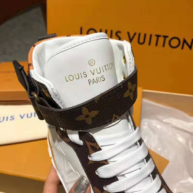 Louis Vuitton LV Unisex Boombox Sneaker Boot in Embossed Lamb Leather-Brown