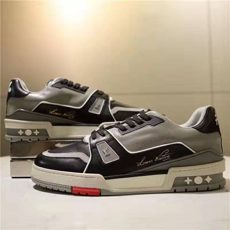 Louis Vuitton LV Unisex LV Trainer Sneaker in Calf Leather-Black