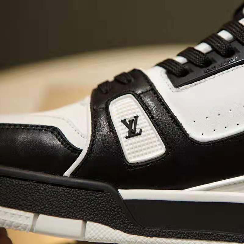 Louis Vuitton LV Unisex LV Trainer Sneaker in Calf Leather with Monogram Flowers-Black