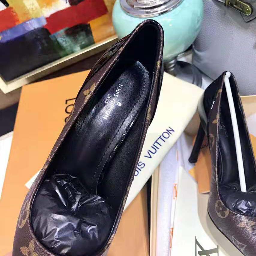 Louis Vuitton LV Women Chérie Pump in Patent Monogram Canvas and Patent Calf Leather