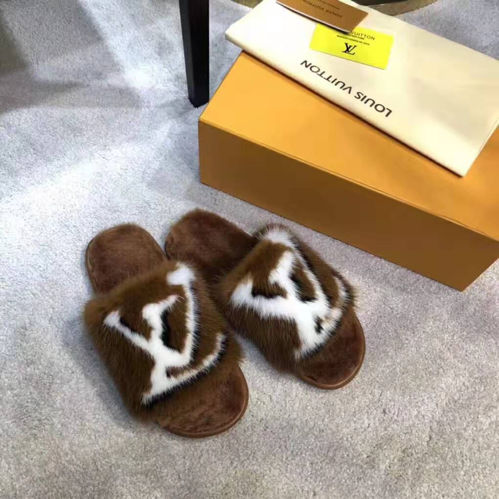 Louis Vuitton LV Women Homey Flat Mule in Mink Fur-Brown