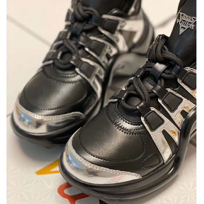 Louis Vuitton LV Women LV Archlight Sneaker in Leather and Technical Fabrics-Black