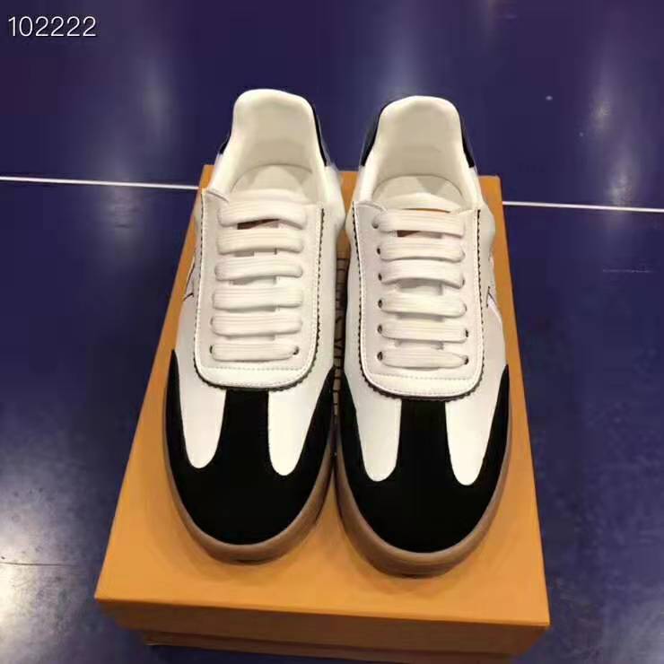 Louis Vuitton LV Women LV Frontrow Sneaker in Calf Leather and Suede Calf Leather-Black