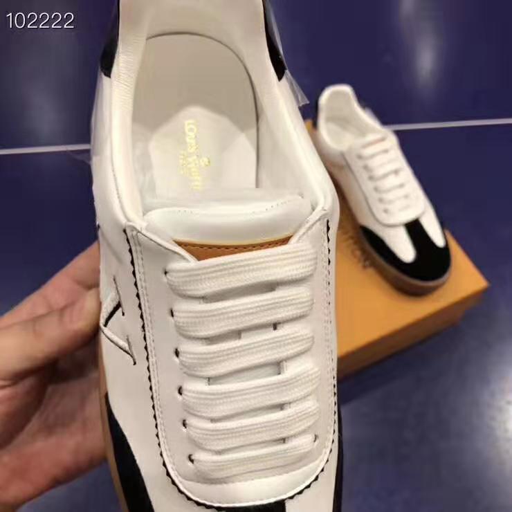 Louis Vuitton LV Women LV Frontrow Sneaker in Calf Leather and Suede Calf Leather-Black