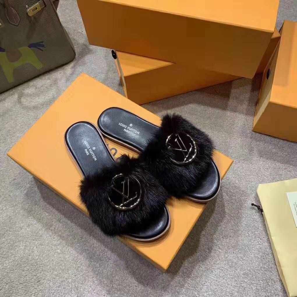 Louis Vuitton LV Women Lock It Mule in Mink and Leather-Black