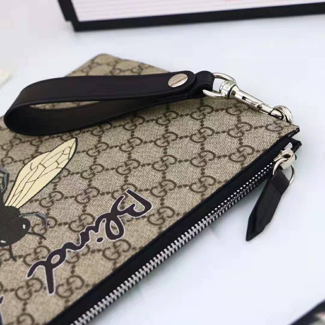 G*u*i gg men G*u*i bestiary pouch with bee in beige/ebony soft gg supreme with bee