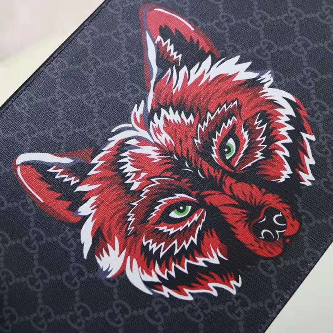 G*u*i gg men G*u*i bestiary pouch with wolf in black and grey gg supreme canvas