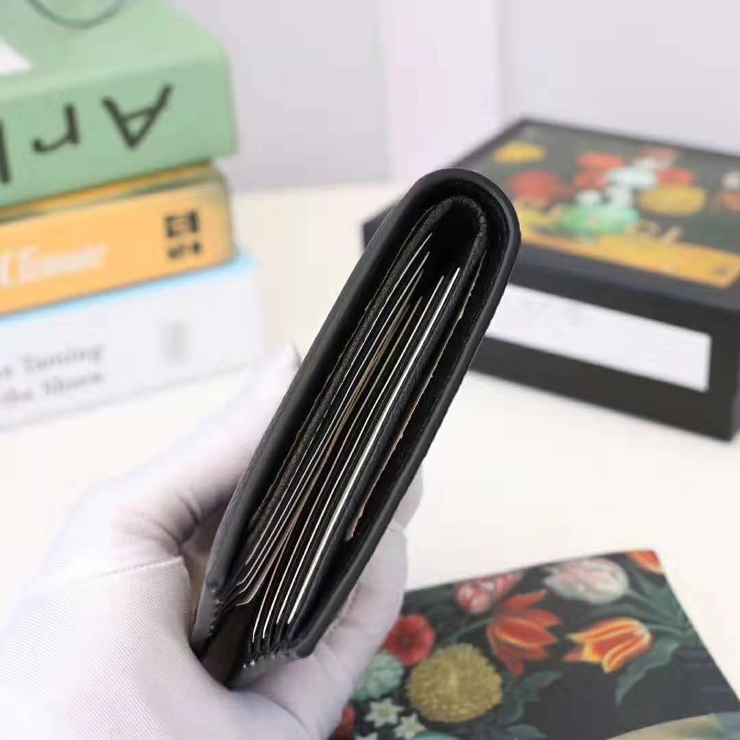G*u*i gg men G*u*i print leather bi-fold wallet in black leather