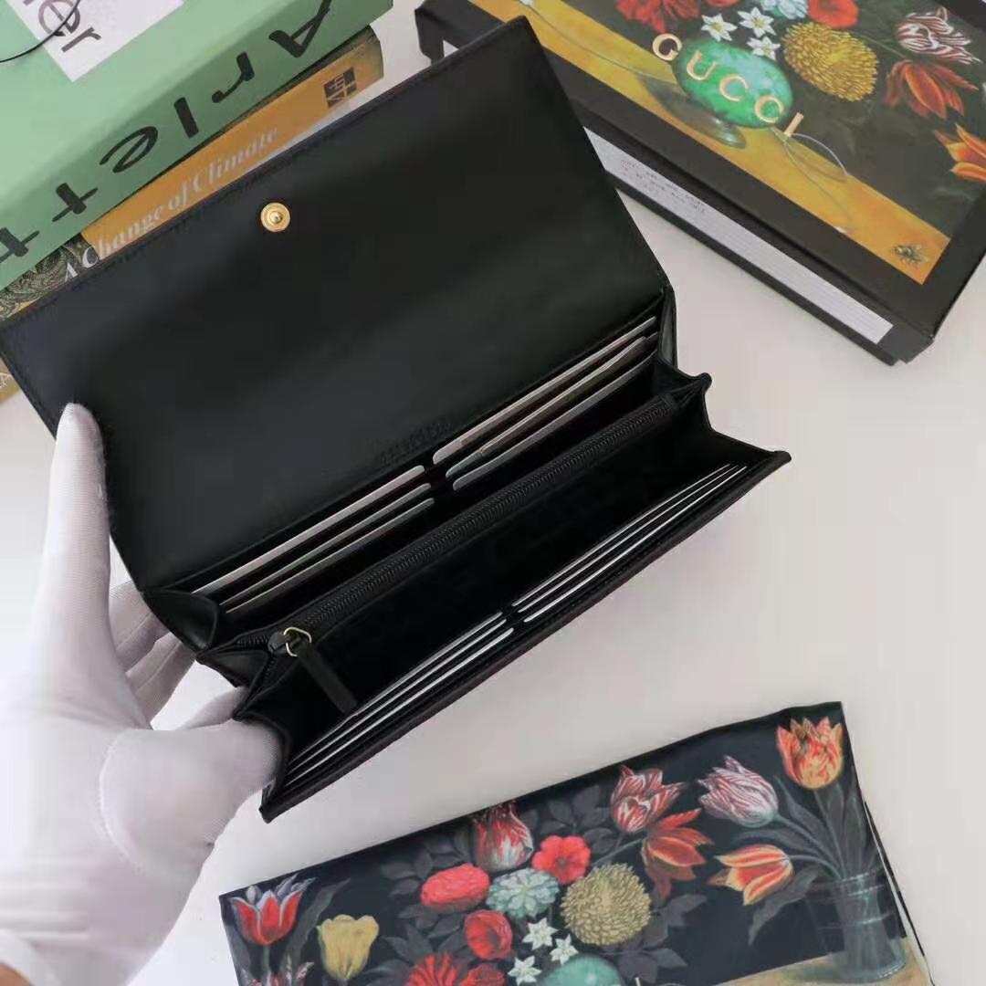 G*u*i gg unisex ophidia continental wallet in black suede leather