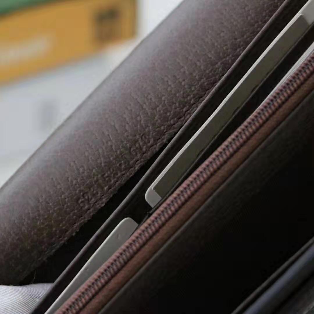 G*u*i gg unisex ophidia gg continental wallet in beige/ebony gg supreme canvas