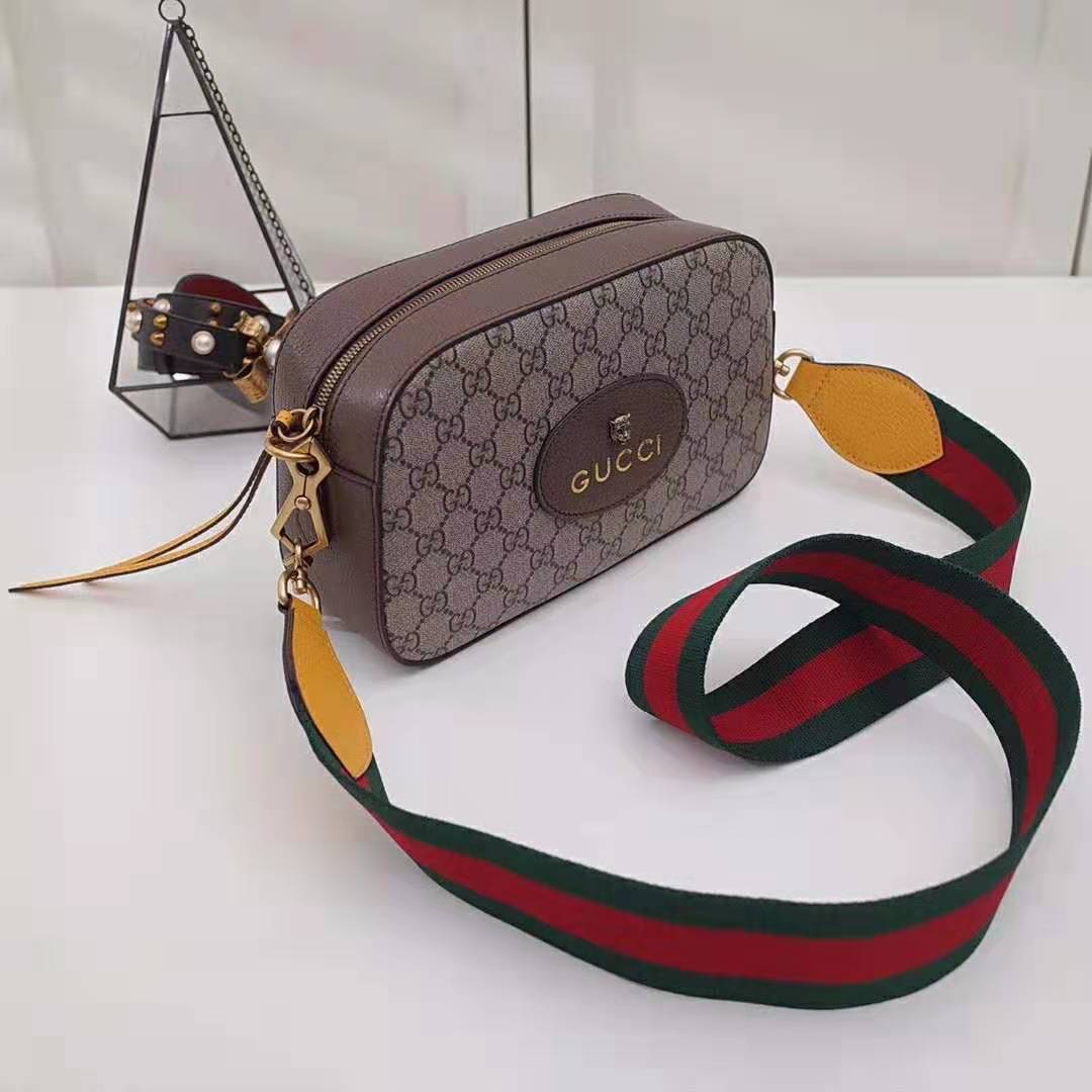 G*u*i gg women gg supreme messenger bag in beige/ebony gg supreme canvas