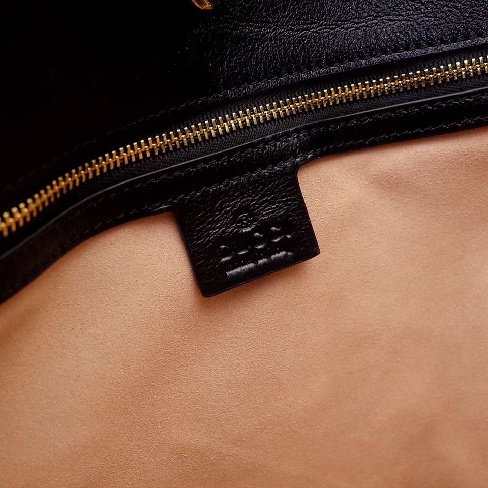 G*u*i gg women G*u*i 1955 horsebit messenger bag in black soft leather