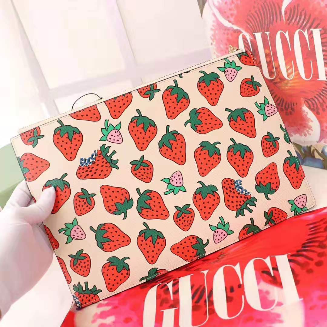 G*u*i gg women G*u*i zumi strawberry print pouch in ivory leather