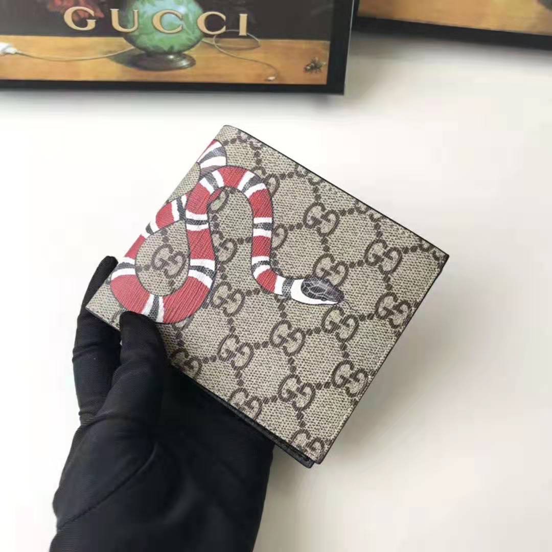 G*u*i gg men kingsnake print gg supreme wallet in beige/ebony gg supreme canvas